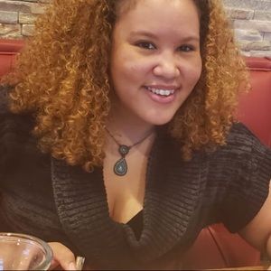 Meet your Posher, Alisha